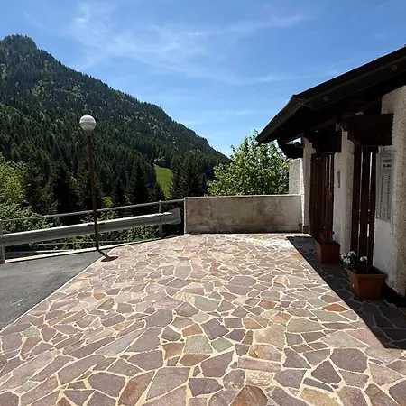 Presolana House شقة *